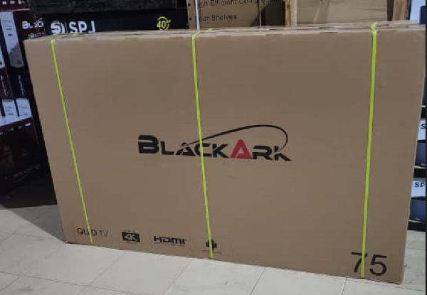 BlackArk 75 inch Smart Frameless TV
