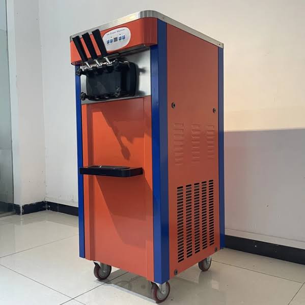 Commercial Ice Cream Machine, Soft Serve Ice cream Maker