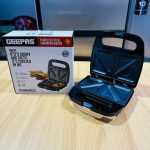 Geepas GSM5444 920W 4 Slice Sandwich Maker
